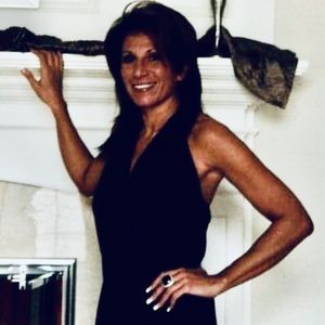 Meet your Posher, Debra